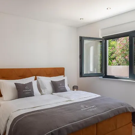 House & Apartment Slatine