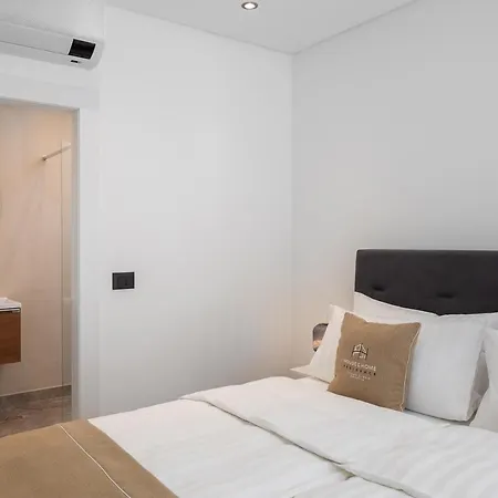 House & Apartment