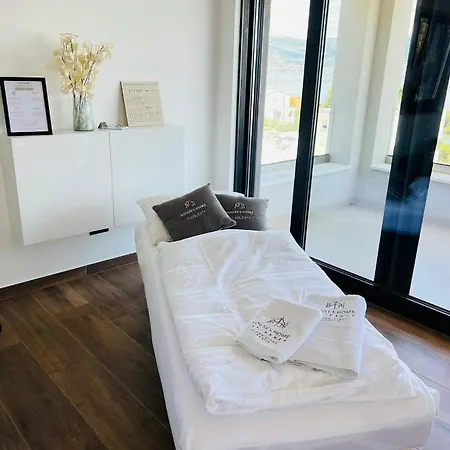 House & Apartment *