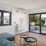 Apartment House & Slatine