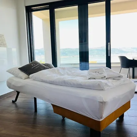 Appartement House & Slatine